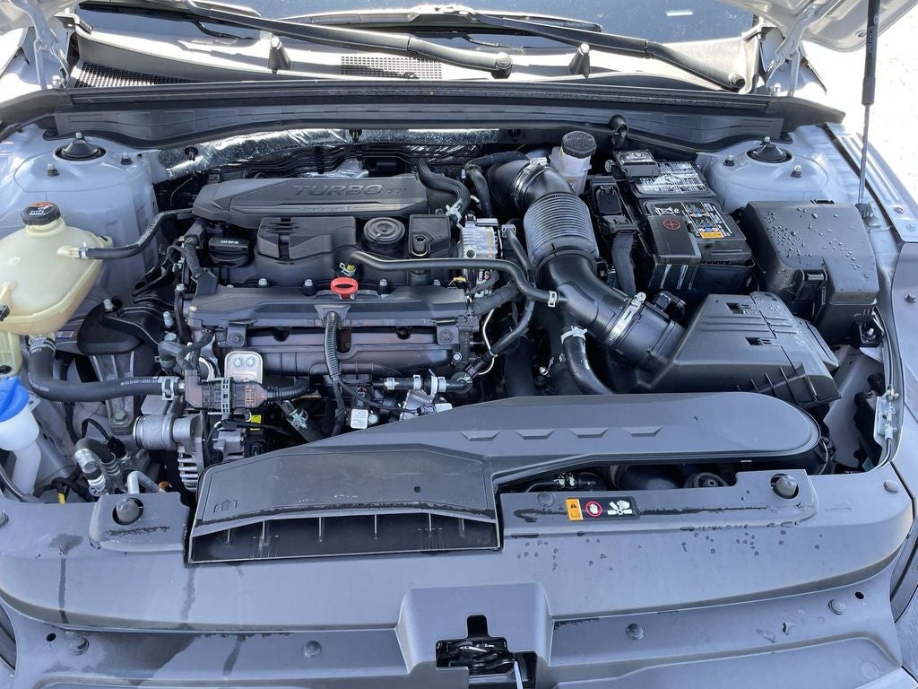 2024 Kia K5 GT-Line