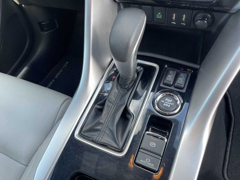 2023 Mitsubishi Eclipse Cross SEL