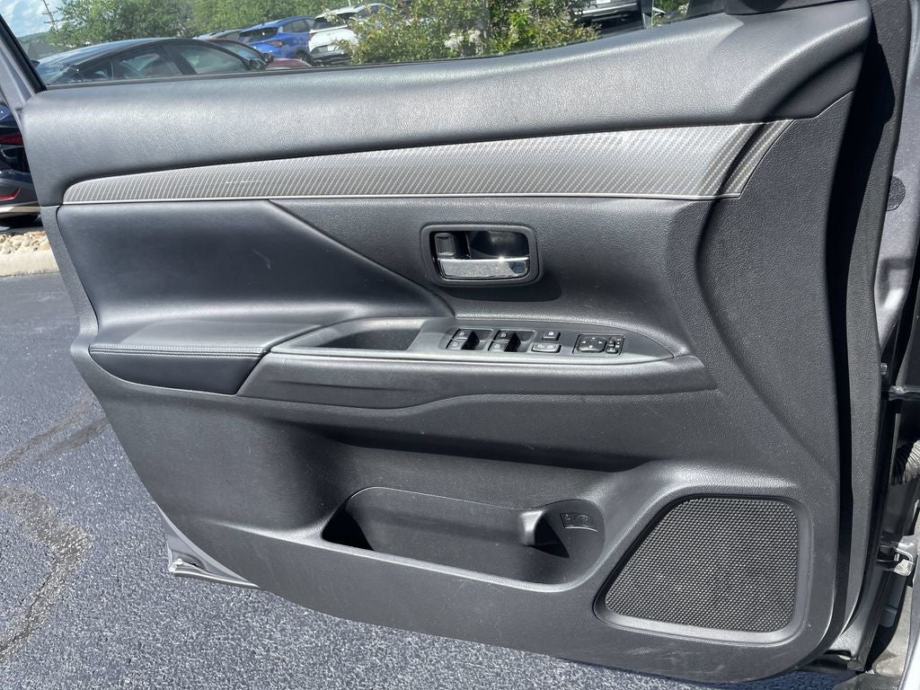 2020 Mitsubishi Outlander SEL