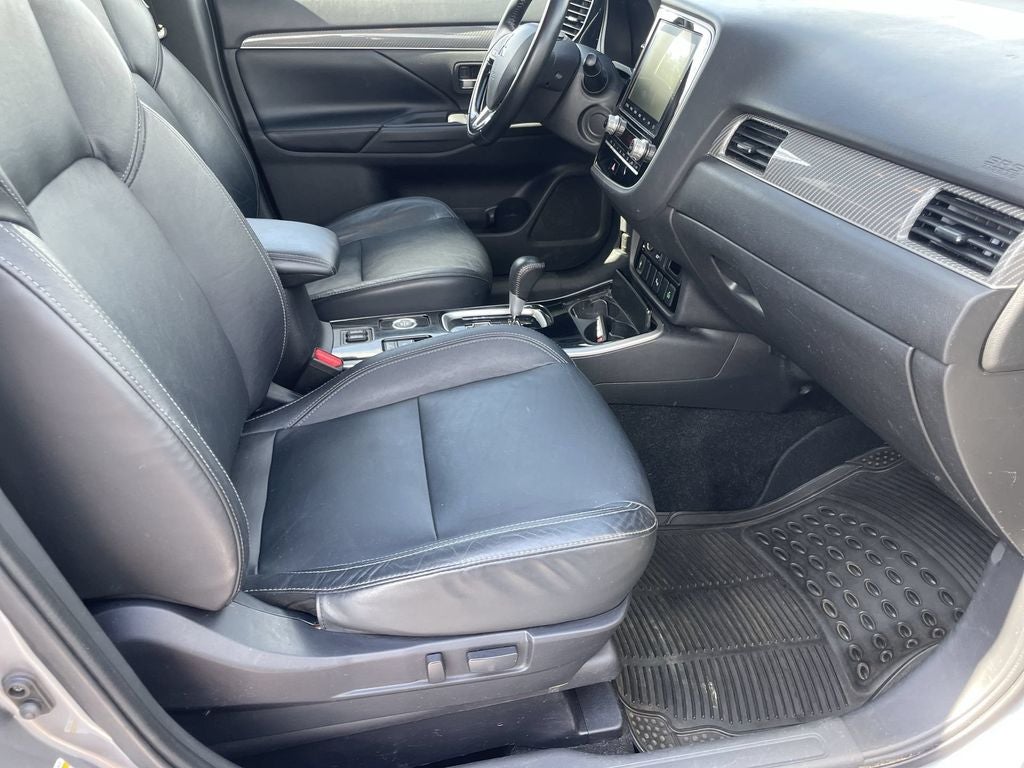2020 Mitsubishi Outlander SEL
