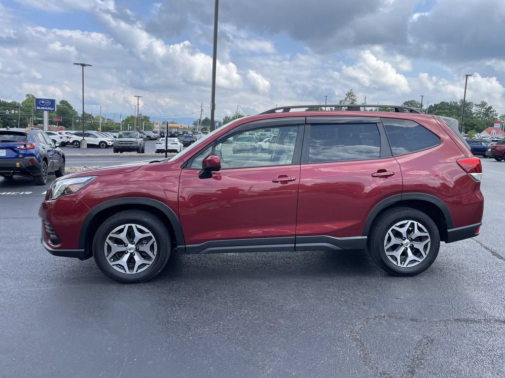 2024 Subaru Forester Premium