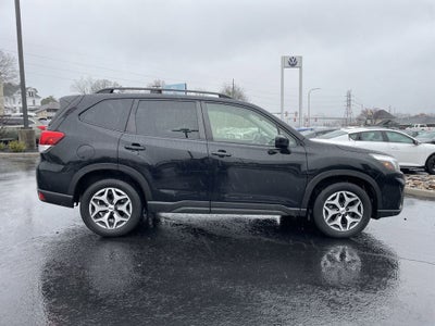 2020 Subaru Forester Premium