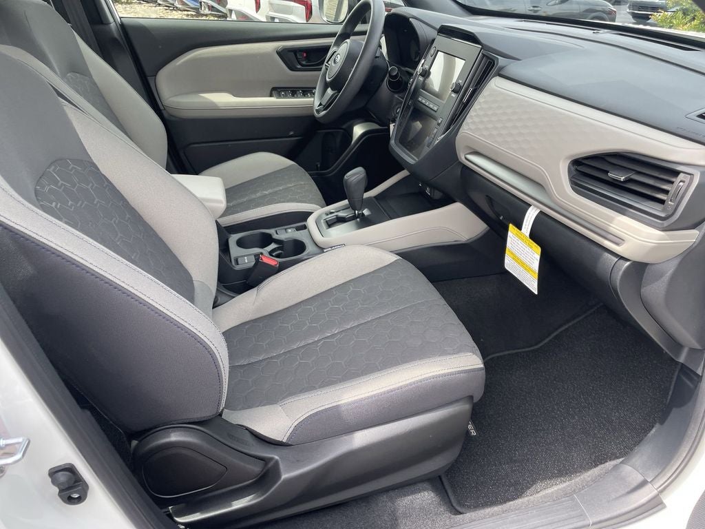 2025 Subaru Forester Base