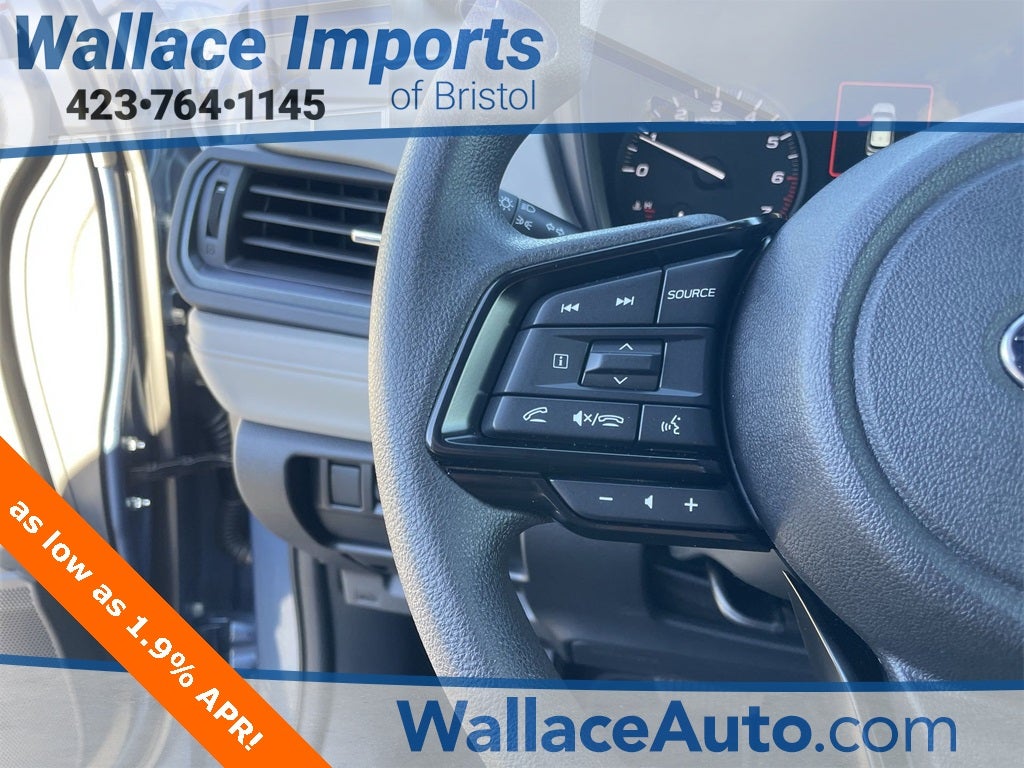 2025 Subaru Forester Base