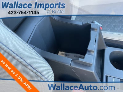 2025 Subaru Forester Base