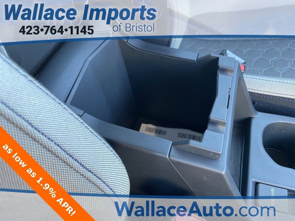 2025 Subaru Forester Base