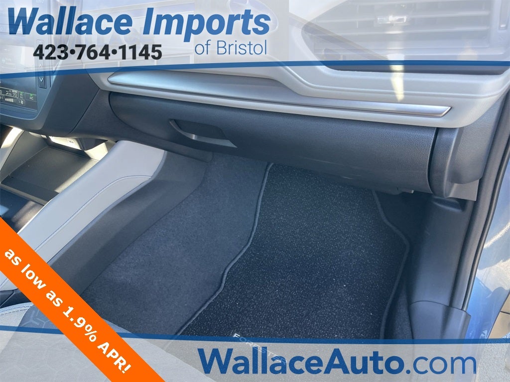 2025 Subaru Forester Base