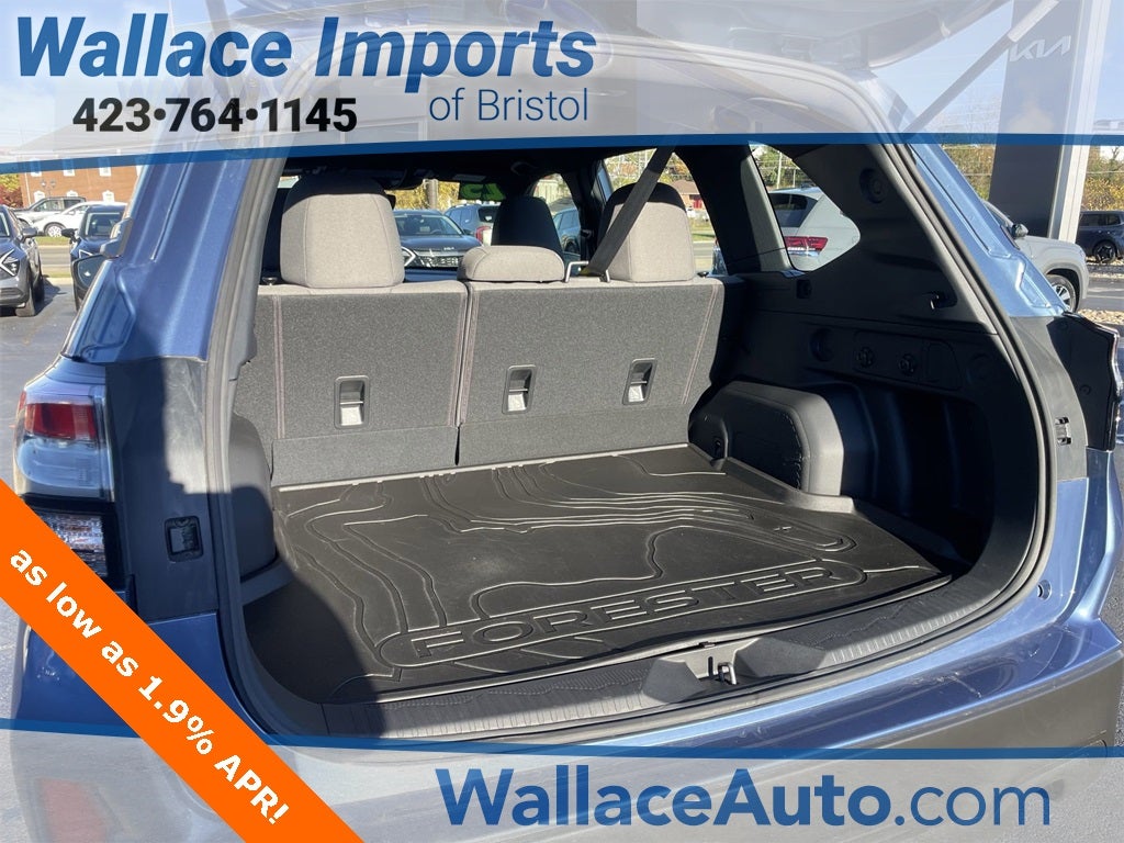 2025 Subaru Forester Base