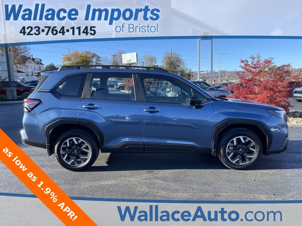 2025 Subaru Forester Base