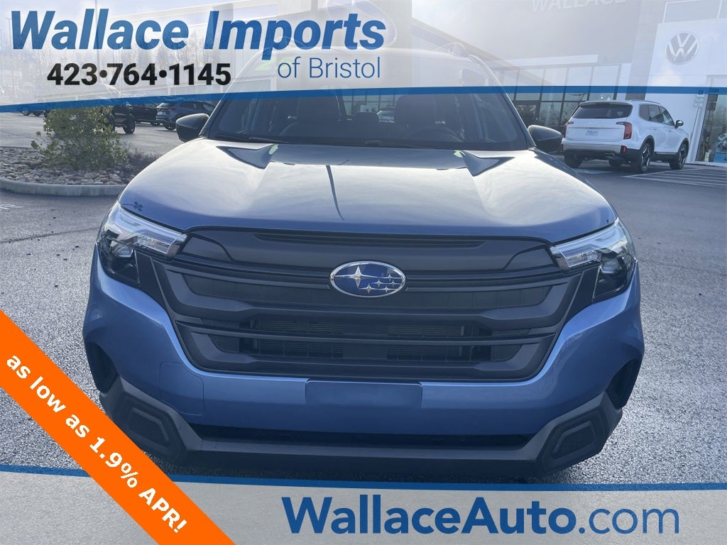 2025 Subaru Forester Base