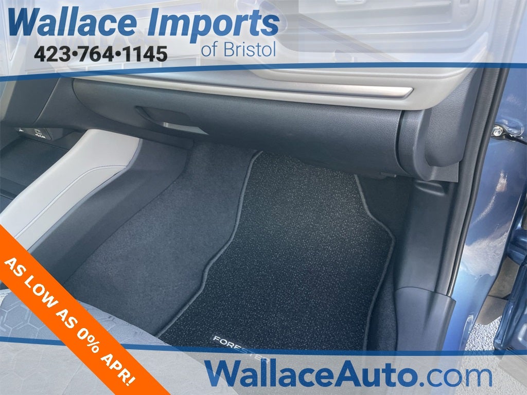 2025 Subaru Forester Base