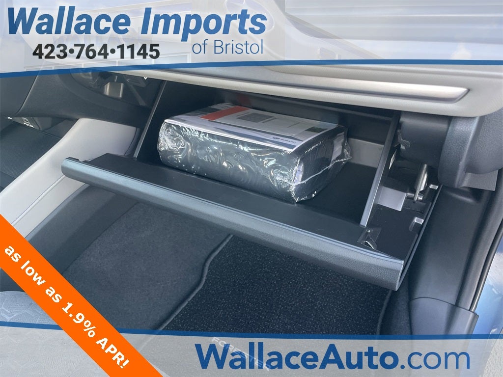 2025 Subaru Forester Base