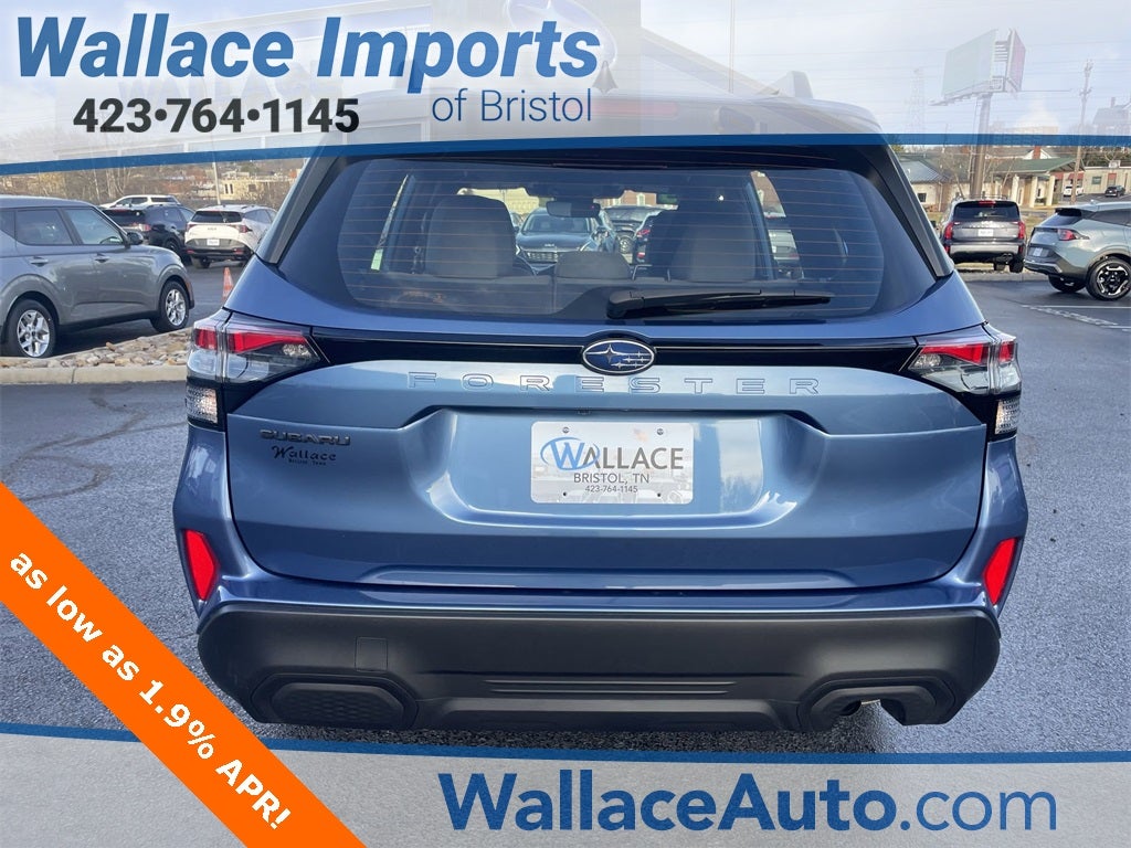 2025 Subaru Forester Base