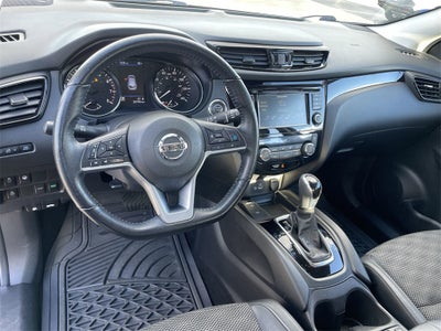 2022 Nissan Rogue Sport SV