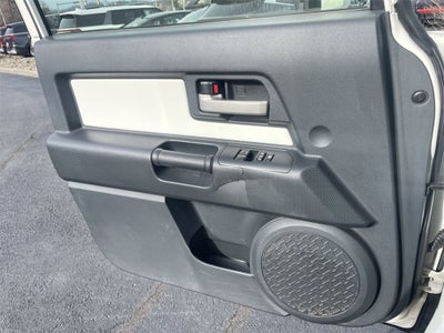 2014 Toyota FJ Cruiser Base