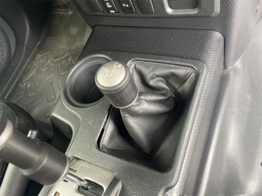 2014 Toyota FJ Cruiser Base