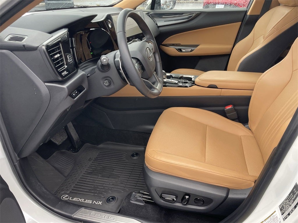 2025 Lexus NX 350h Premium