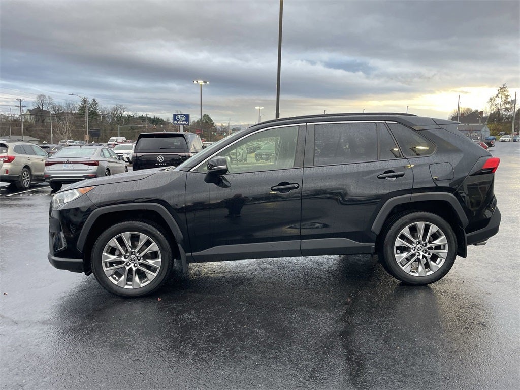 2021 Toyota RAV4 XLE Premium
