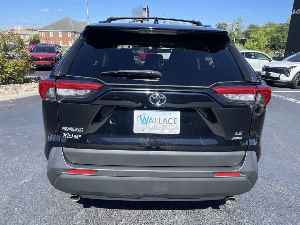 2019 Toyota RAV4 LE