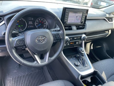 2021 Toyota RAV4 Hybrid XLE