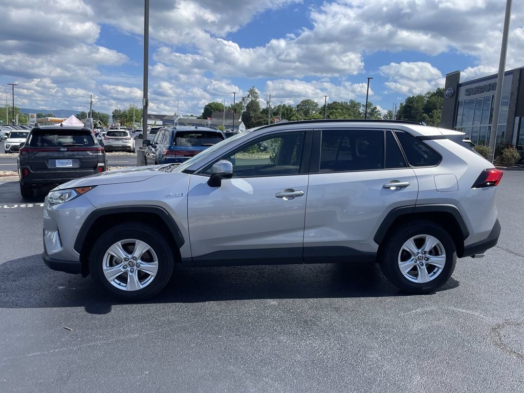 2021 Toyota RAV4 Hybrid XLE