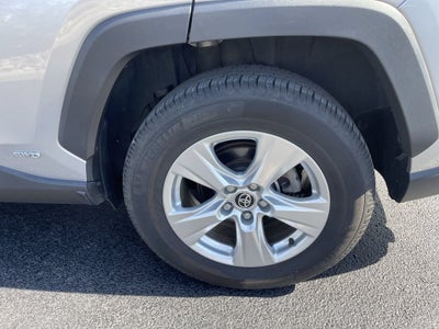 2021 Toyota RAV4 Hybrid XLE