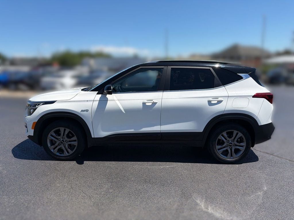 2023 Kia Seltos S