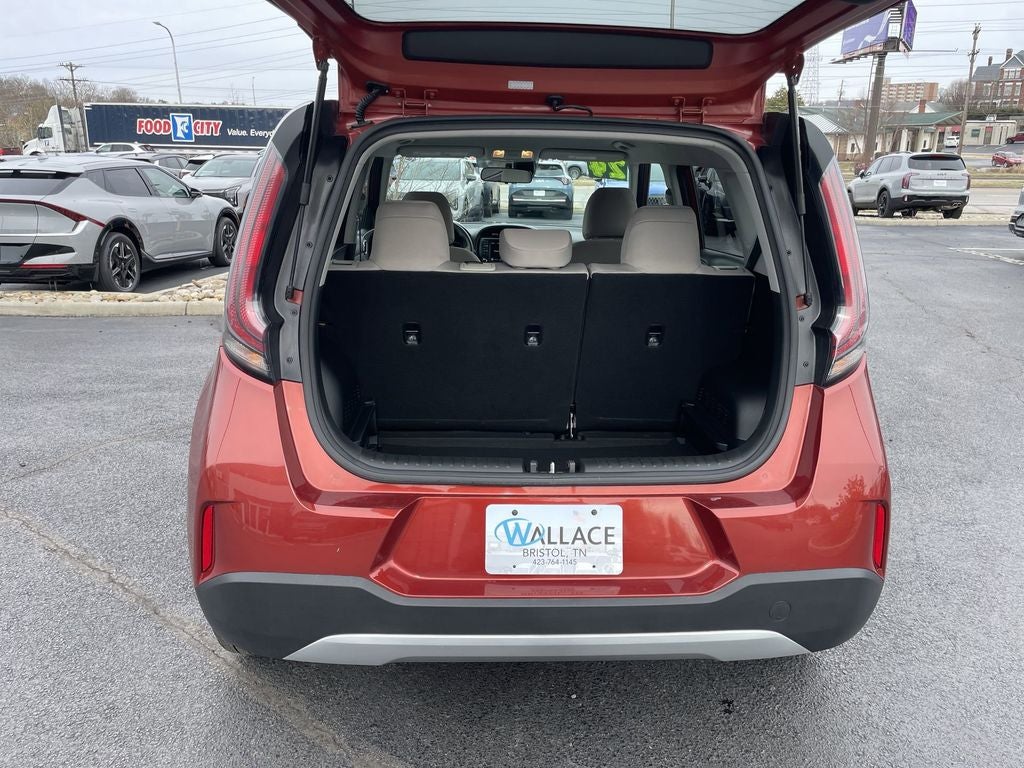 2024 Kia Soul LX