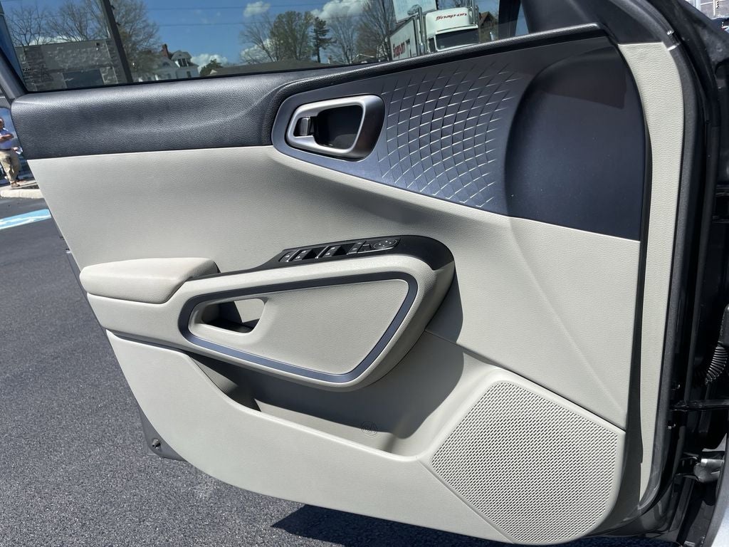 2023 Kia Soul EX