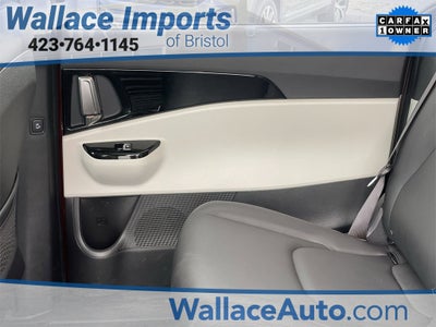 2024 Kia Carnival EX