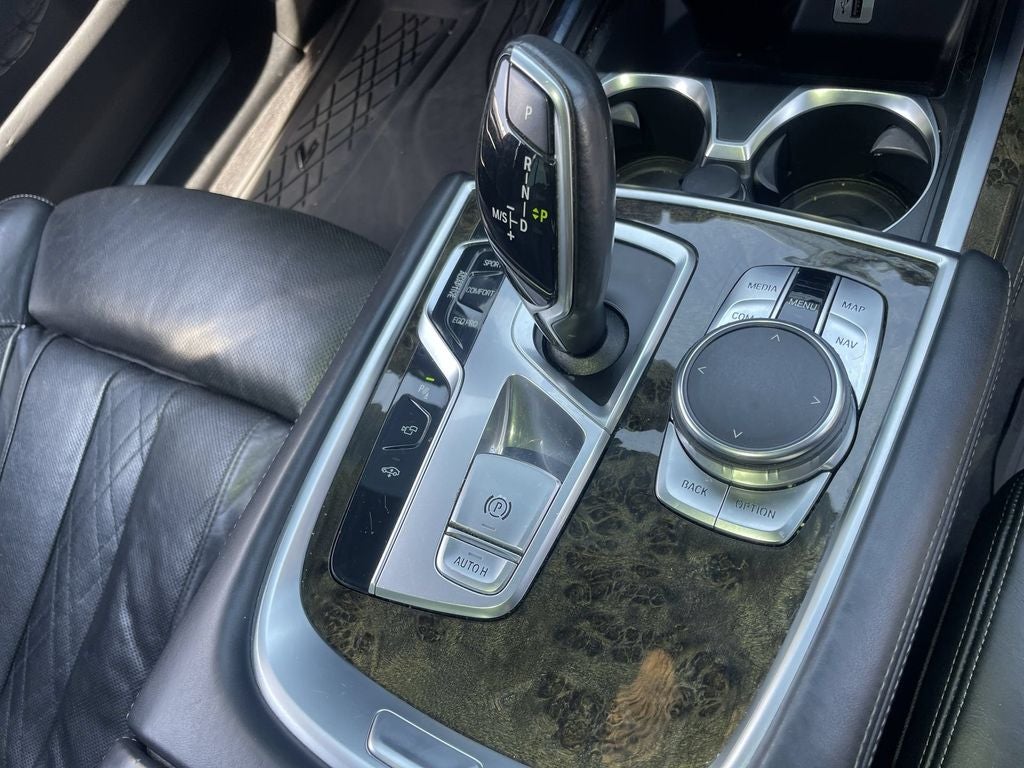 2016 BMW 7 Series 750i