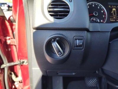 2014 Volkswagen Tiguan S 4Motion
