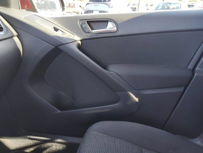 2014 Volkswagen Tiguan S 4Motion
