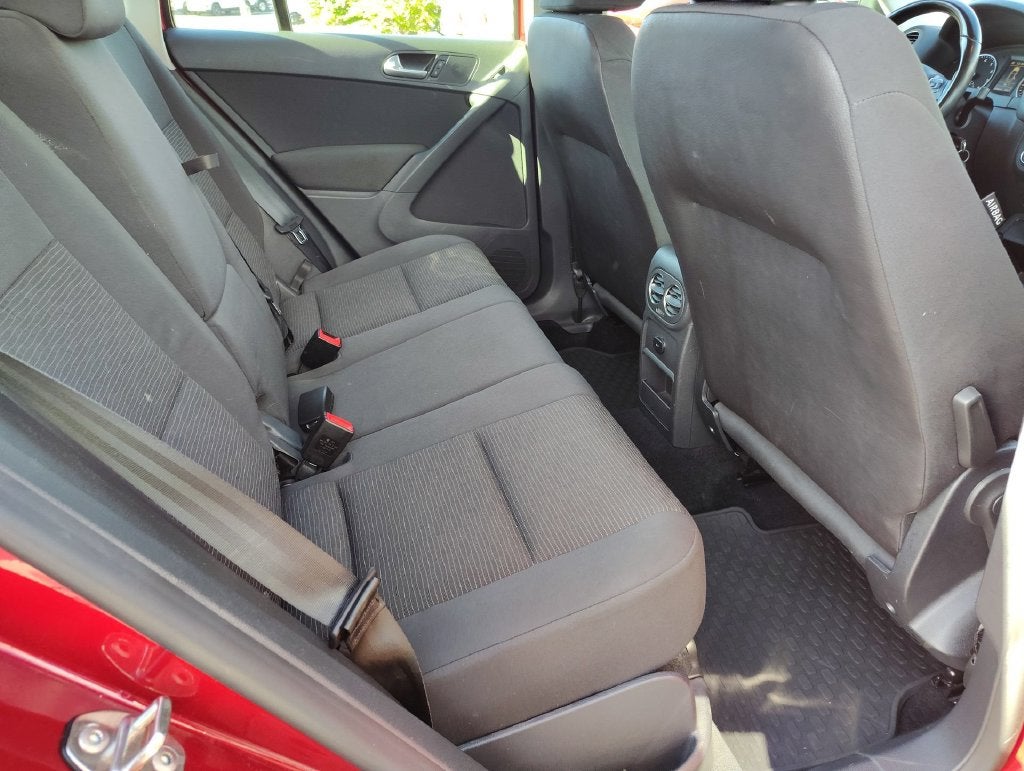 2014 Volkswagen Tiguan S 4Motion