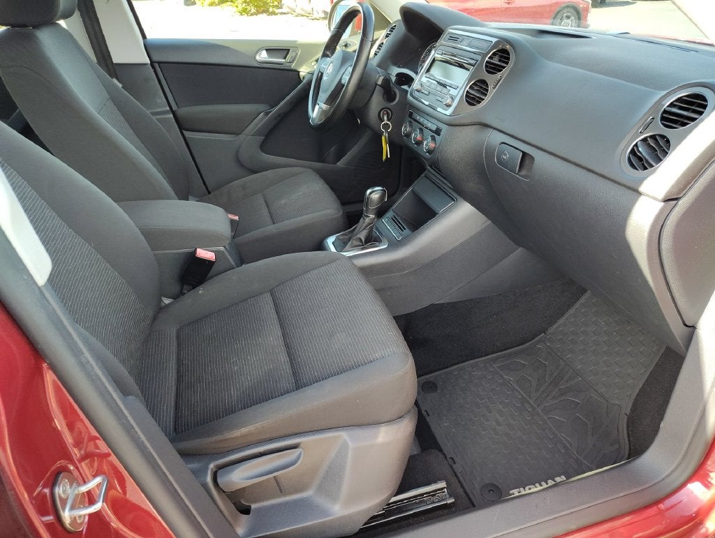 2014 Volkswagen Tiguan S 4Motion