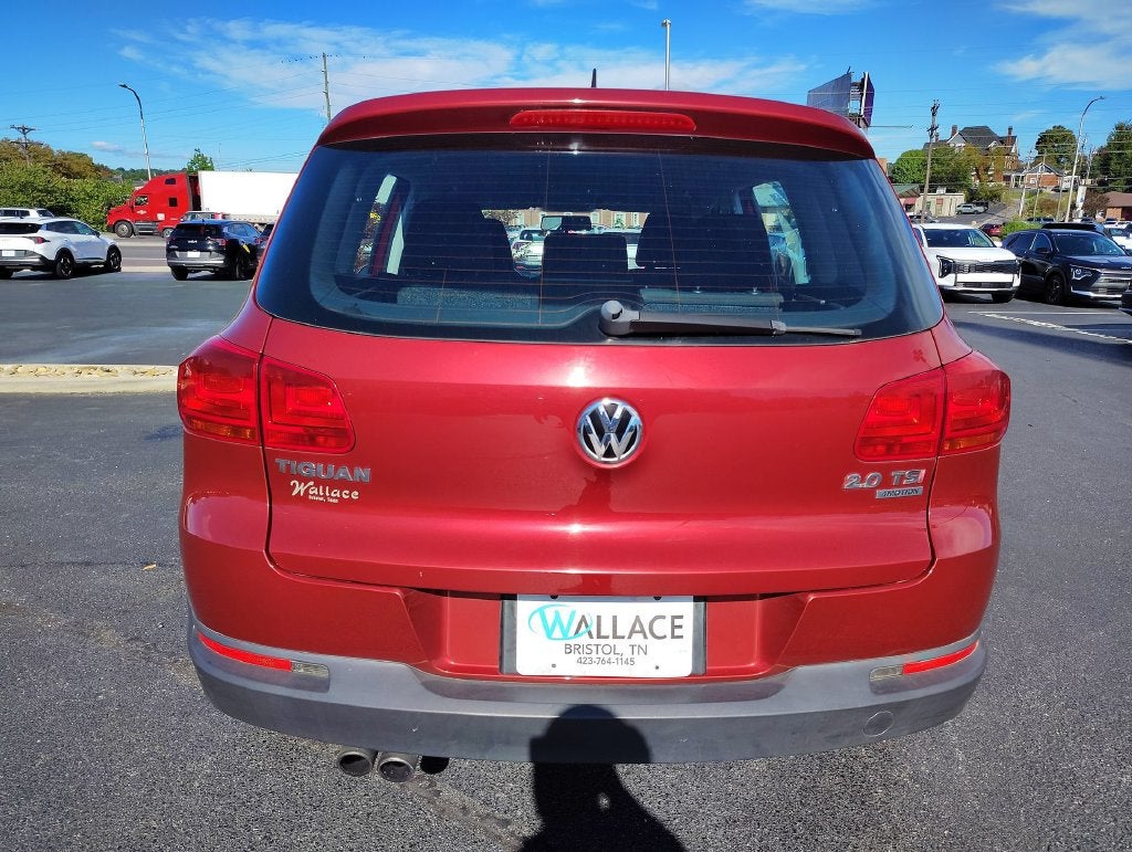 2014 Volkswagen Tiguan S 4Motion