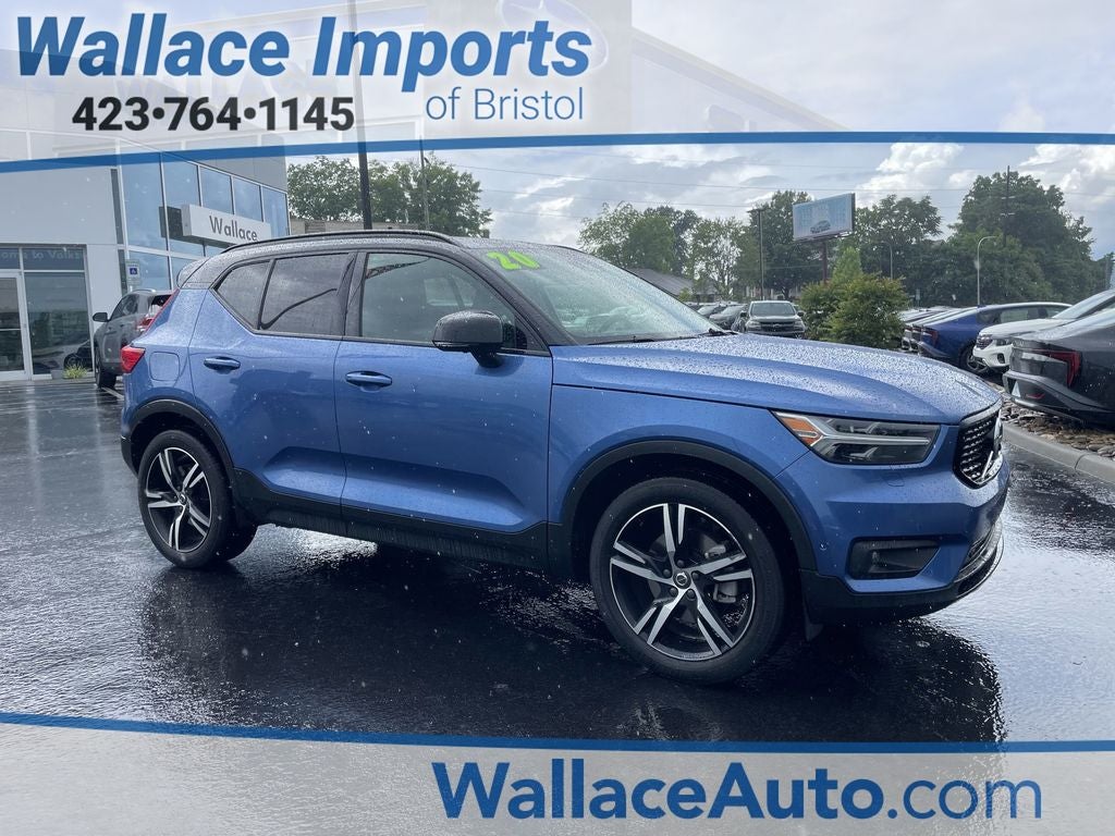 2020 Volvo XC40 R-Design