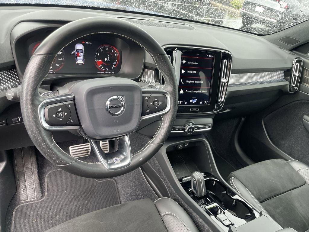 2020 Volvo XC40 R-Design