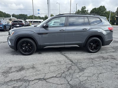 2025 Volkswagen Atlas 2.0T Peak Edition