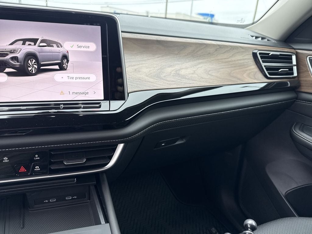 2026 Volkswagen Atlas 2.0T SE
