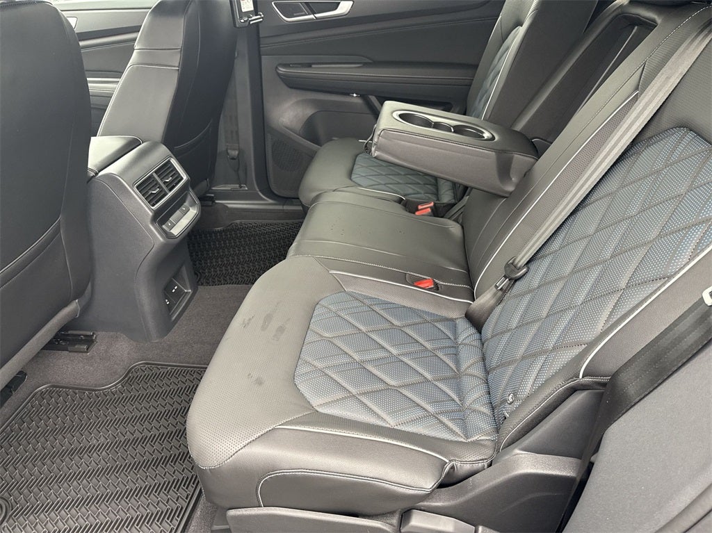 2024 Volkswagen Atlas Cross Sport 2.0T SEL Premium R-Line