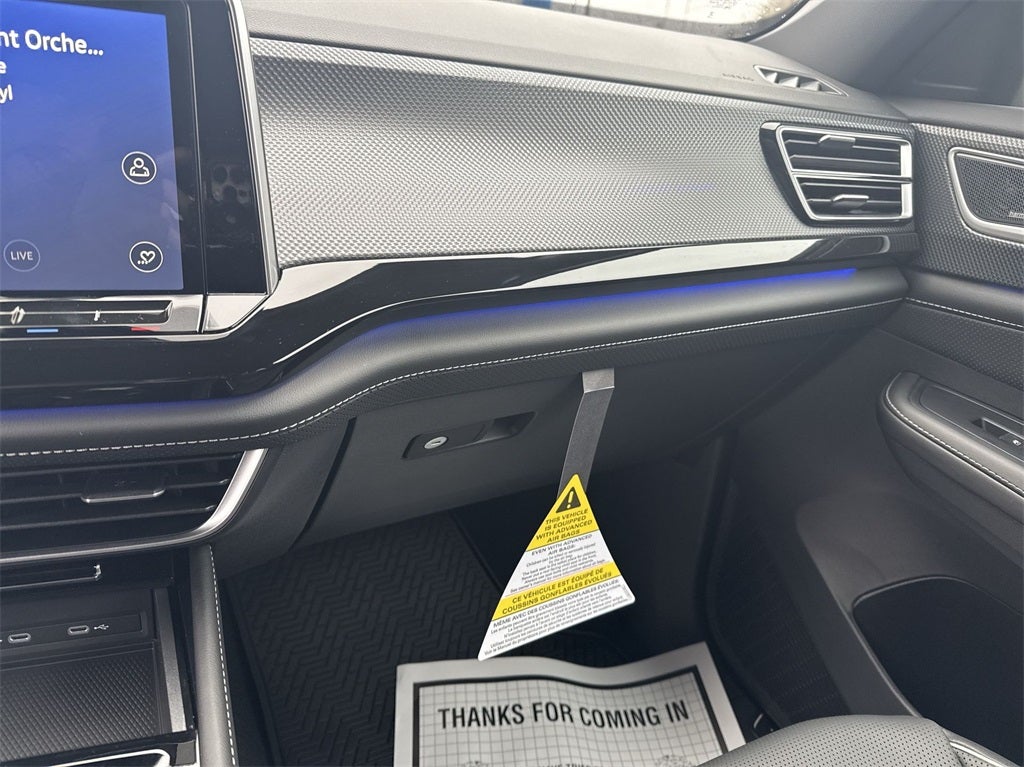 2025 Volkswagen Atlas Cross Sport 2.0T SEL Premium R-Line