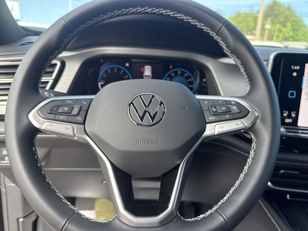 2026 Volkswagen Atlas Cross Sport 2.0T SE w/Technology