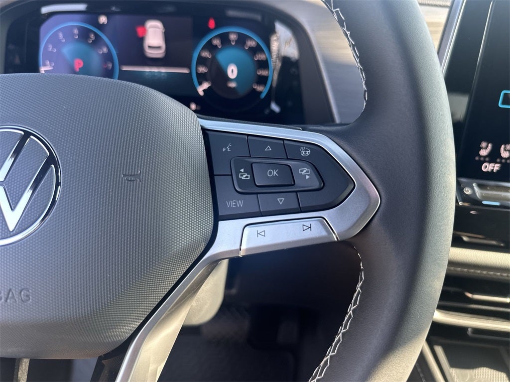 2024 Volkswagen Atlas Cross Sport 2.0T SE w/Technology