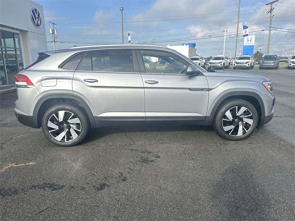 2024 Volkswagen Atlas Cross Sport 2.0T SE w/Technology