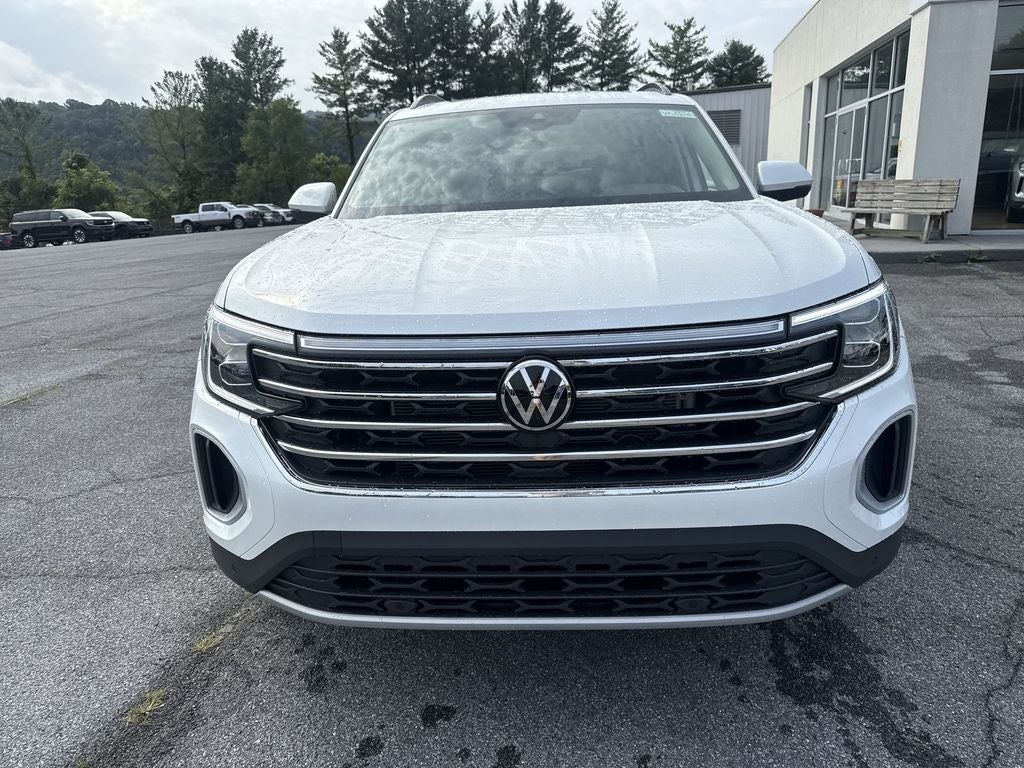 2026 Volkswagen Atlas SE w/Technology