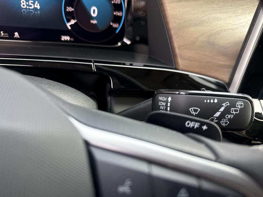 2026 Volkswagen Atlas SE w/Technology