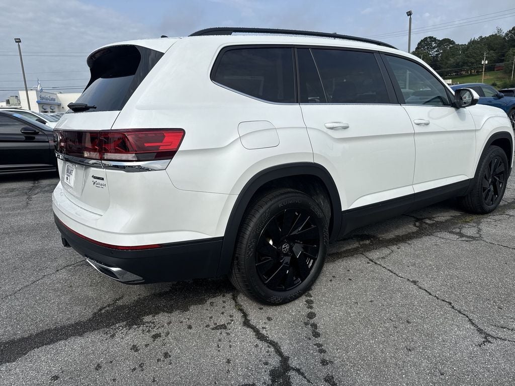 2026 Volkswagen Atlas SE w/Technology