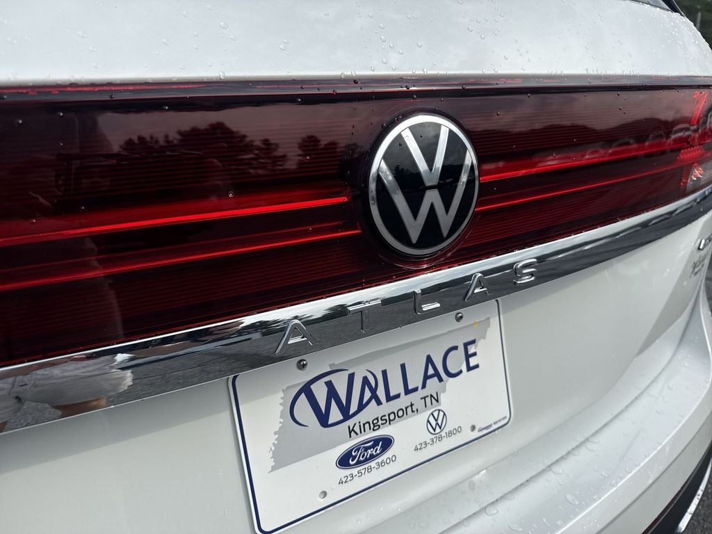 2026 Volkswagen Atlas SE w/Technology