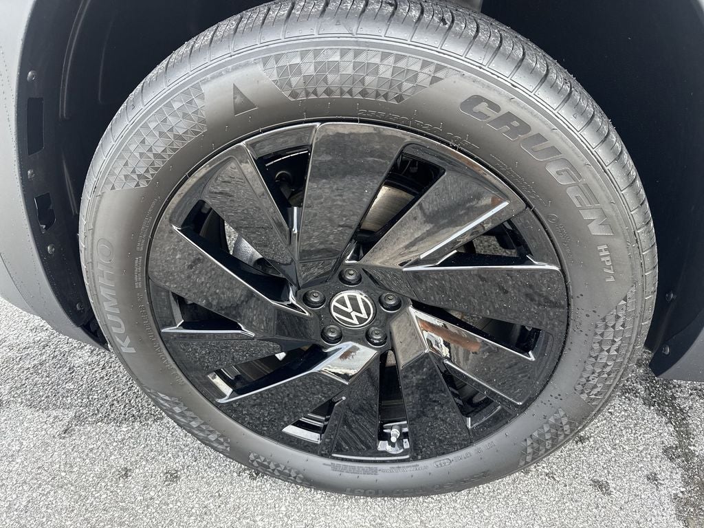 2026 Volkswagen Atlas SE w/Technology
